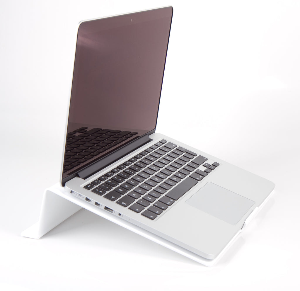 LapStop in Winter White