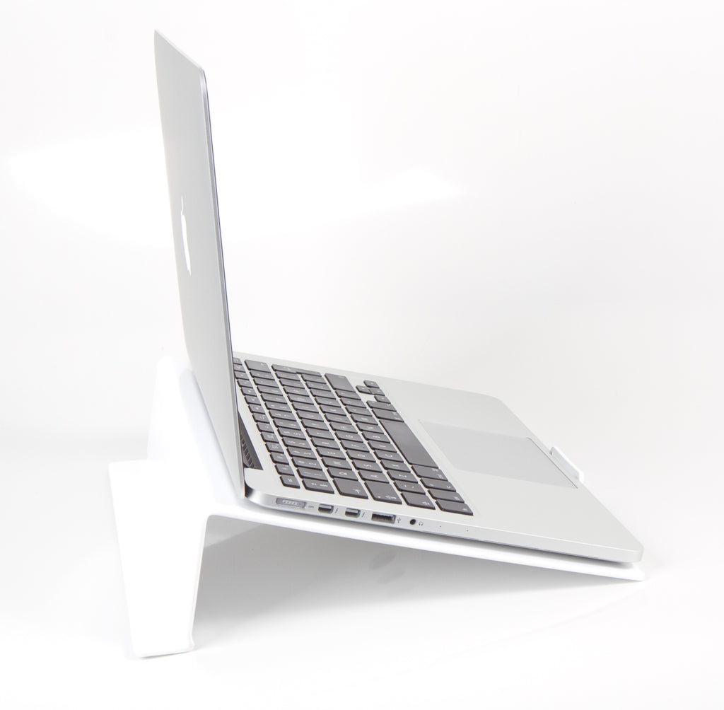 LapStop in Winter White