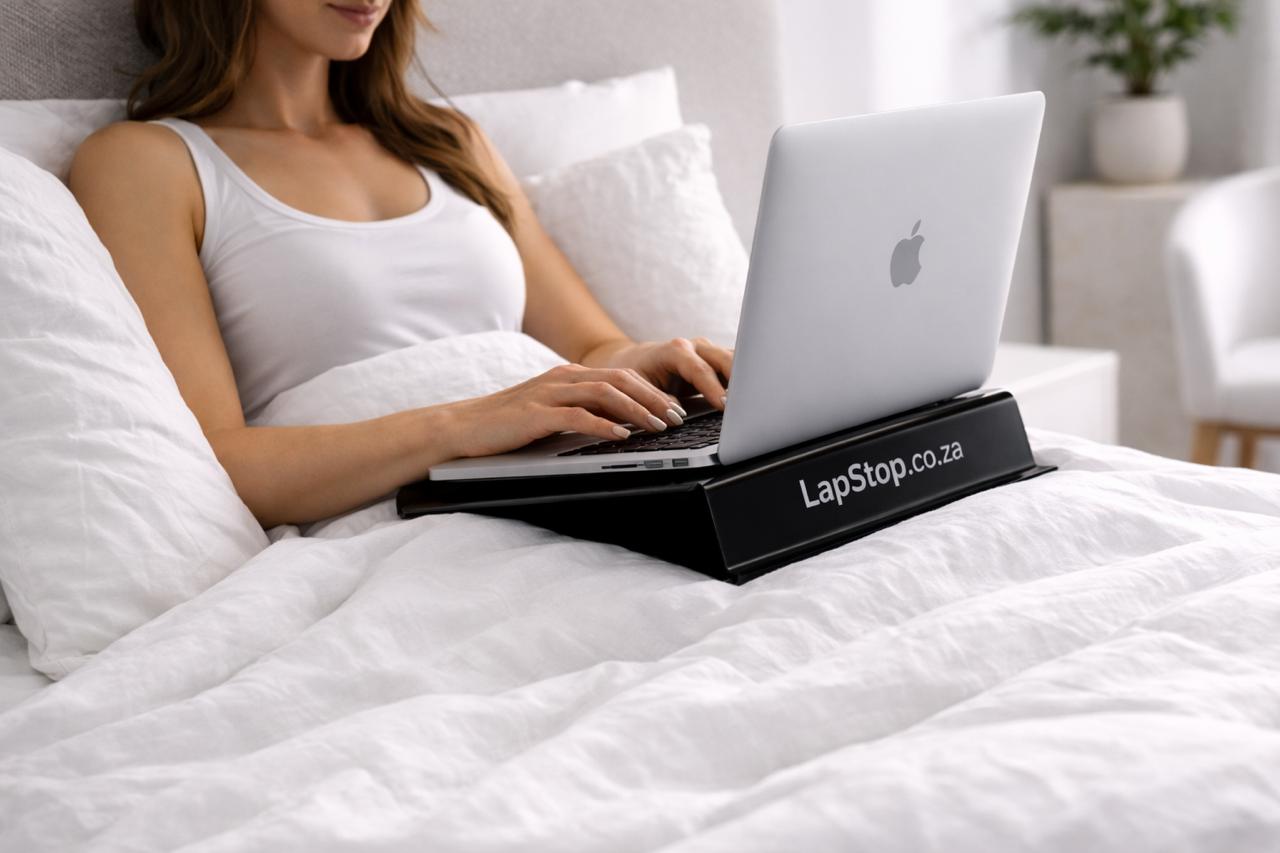 LapStop in High-Gloss Black