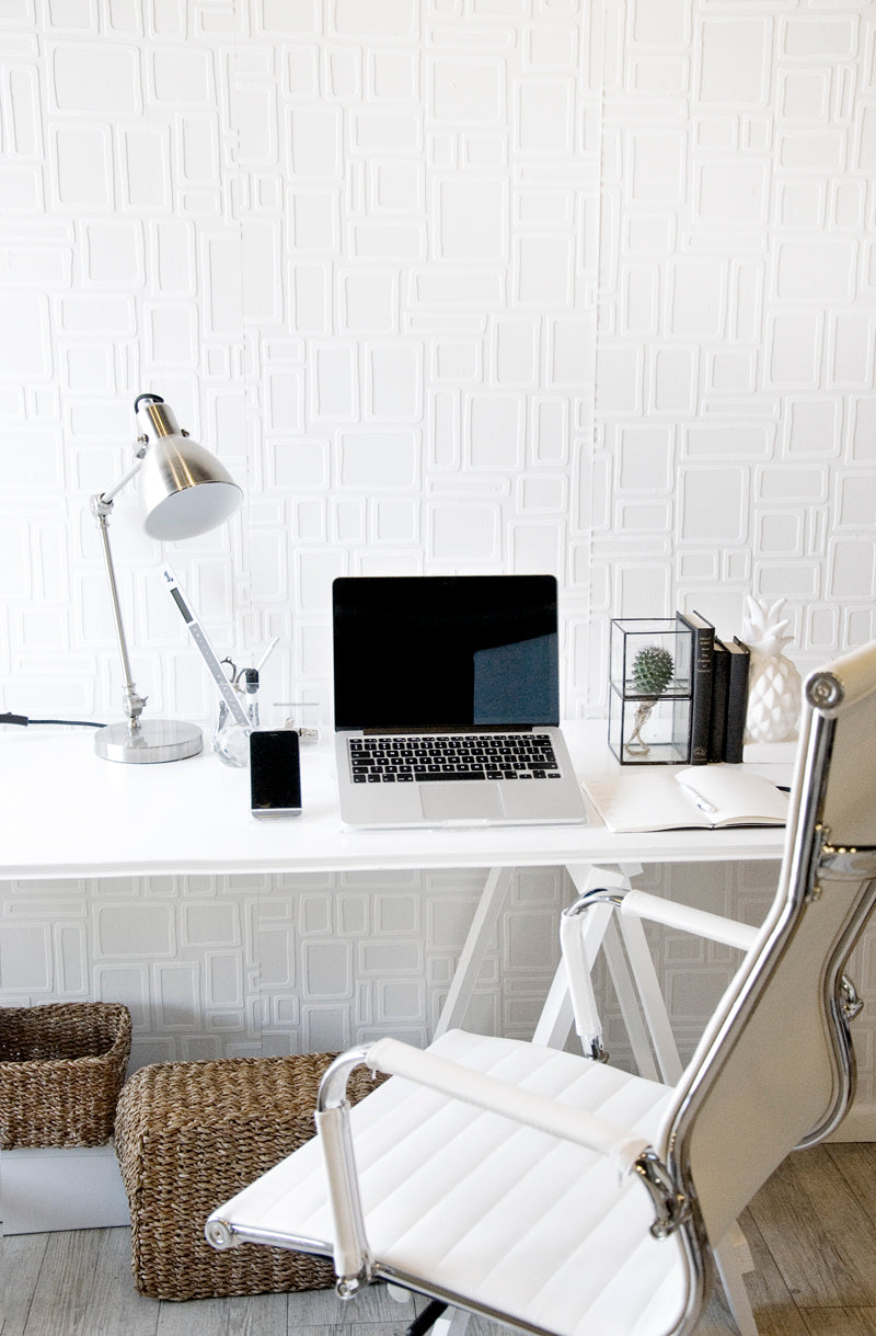 LapStop in Winter White